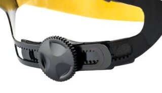 Innenausstattung mit Drehverschluss